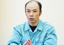 製造でのこだわりを語る小池様